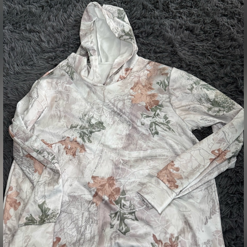 Light Floral Camo Hoodie in White, Green & Brown